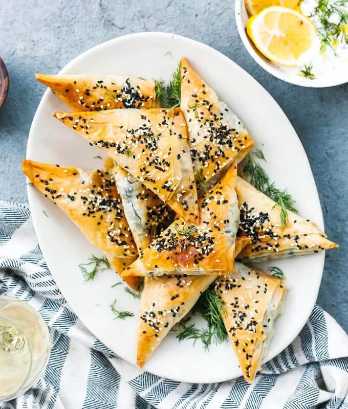 mini vegan sspinach filo pies